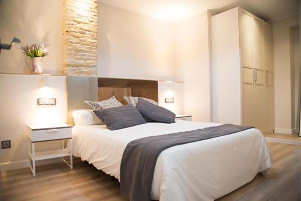 Apartamenticos Studio 39 Сарагоса Екстер'єр фото